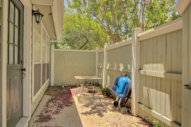 Building Photo - 6220 Bentwood Trail
