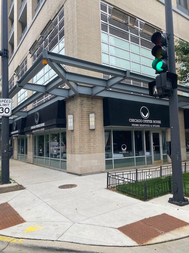 Building Photo - 212 E Cullerton St