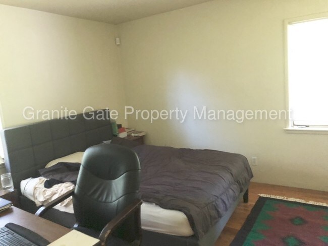 Building Photo - Downtown Davis - Walking distance to UC Davis