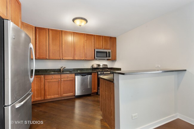 Foto del edificio - 2525 W Bryn Mawr Ave