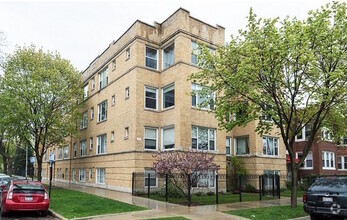 Building Photo - 4857 N Avers Ave