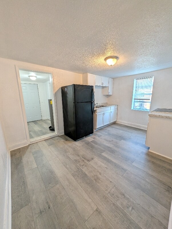 Foto del edificio - 1440 N Lincoln Ave