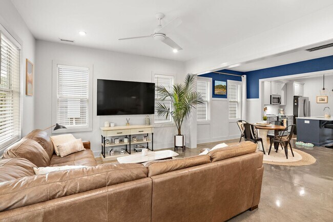 Foto del edificio - Stunning Gem in the heart of East Nashville!!
