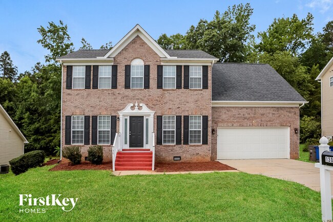Building Photo - 130 Creekview Dr