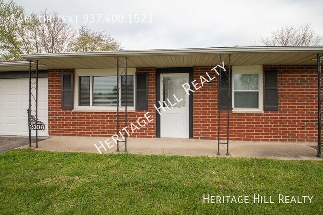 Foto del edificio - Updated 3 Bedroom, 1.5 Bath Attached, 1 Ca...