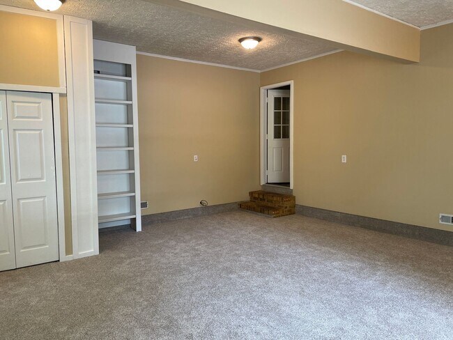 Building Photo - 3 br, 2 bath House - 278 Archery Lane