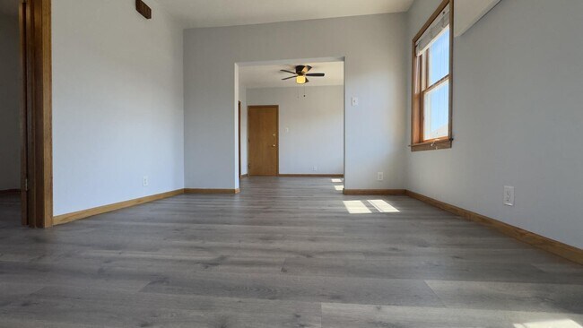 Foto del edificio - 3340 S Parnell Ave