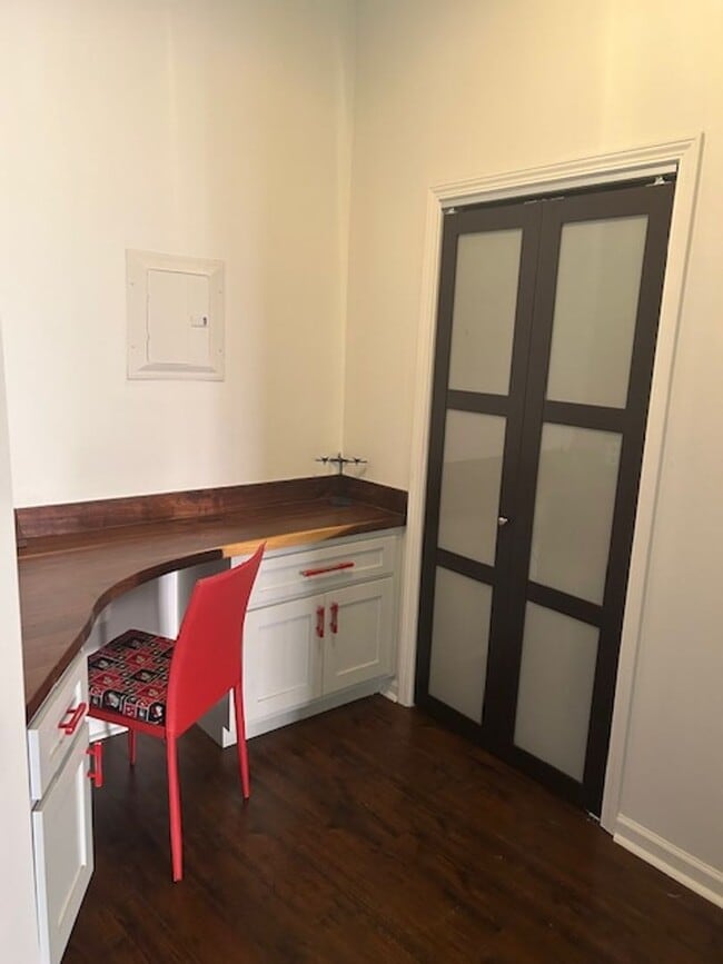 Photo - Cotton Exchange #202 - Available Now House