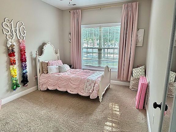 Foto del edificio - 1612 Linden Ln