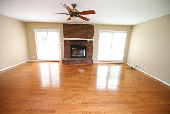 Building Photo - 4BD/2BA Single Family Home