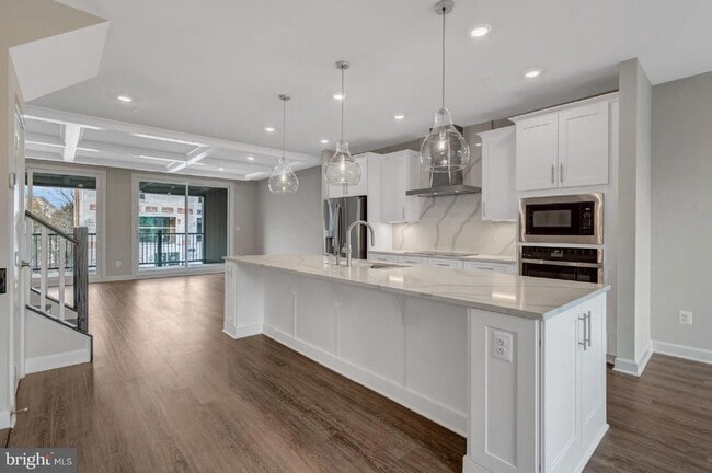 Photo - 43769 Metro Ter Townhome