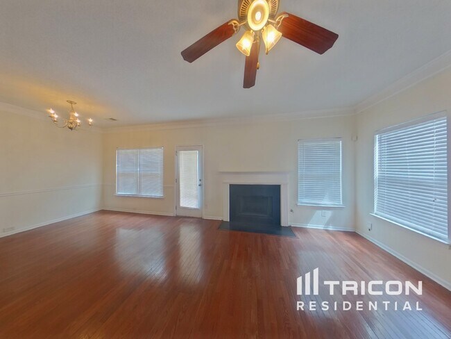 Building Photo - 6503 Grey Fox Way