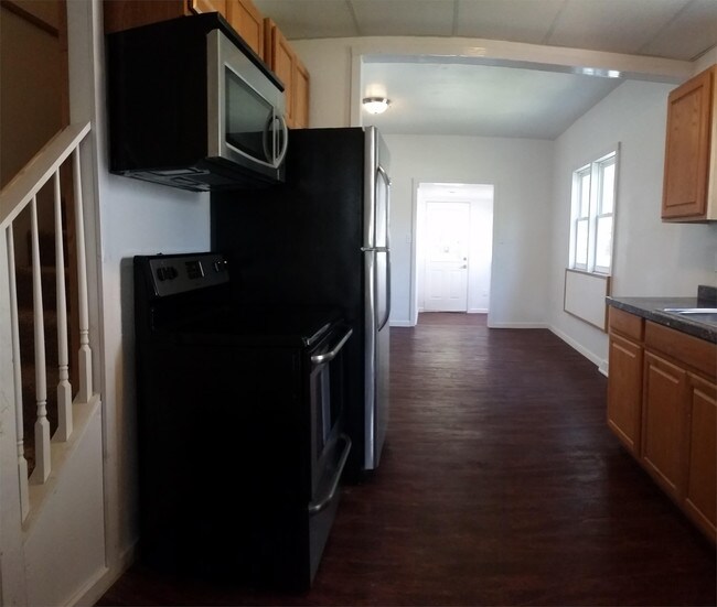 Foto del edificio - 1104 Williston Ave