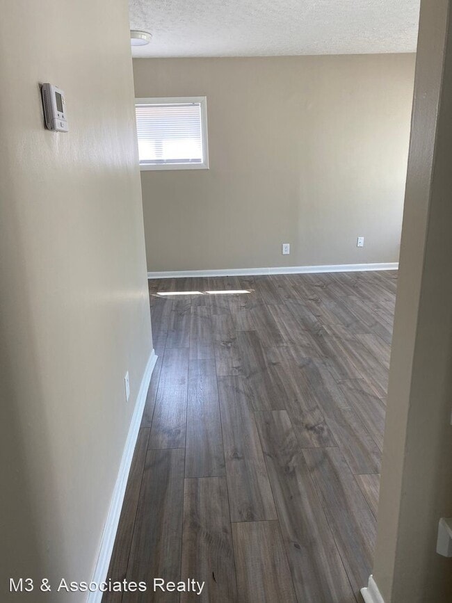 Building Photo - 2 br, 1 bath House - 2282 Century Dr