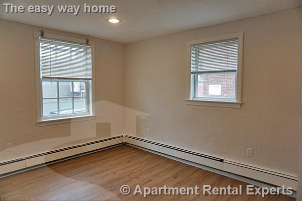 Building Photo - 23 Lambert St