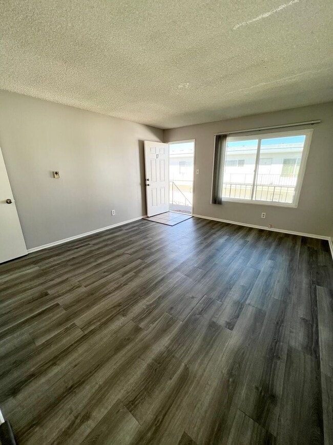 Interior Photo - ANZA 2 (Auldin Arms)