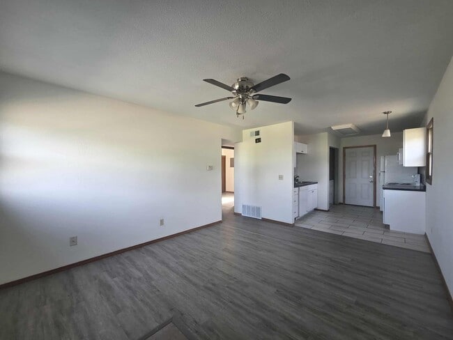 Foto del edificio - Updated duplex for rent!