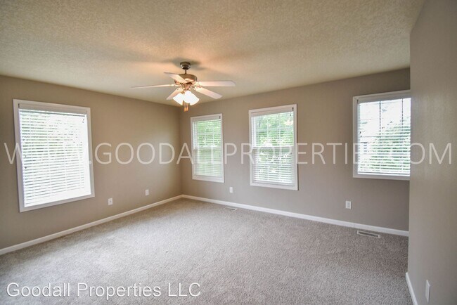 Foto del edificio - 3 br, 2.5 bath House - 267 SE Booth Ave