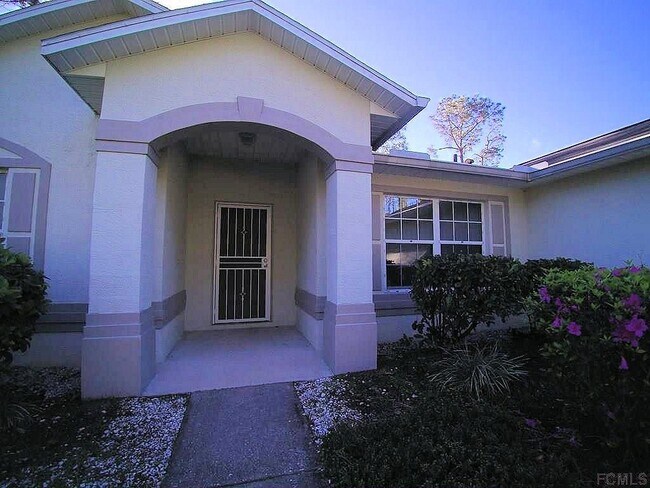 Building Photo - 71 Richmond Dr