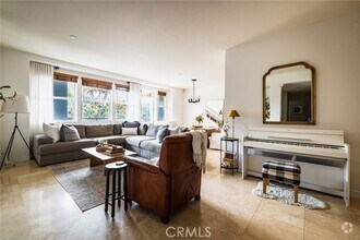 Building Photo - 7100 Playa Vista Dr