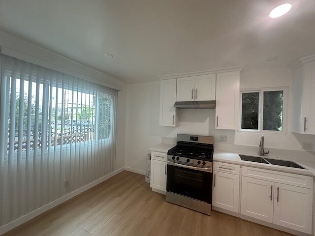 Foto del edificio - 1157-1161 N Hobart Blvd