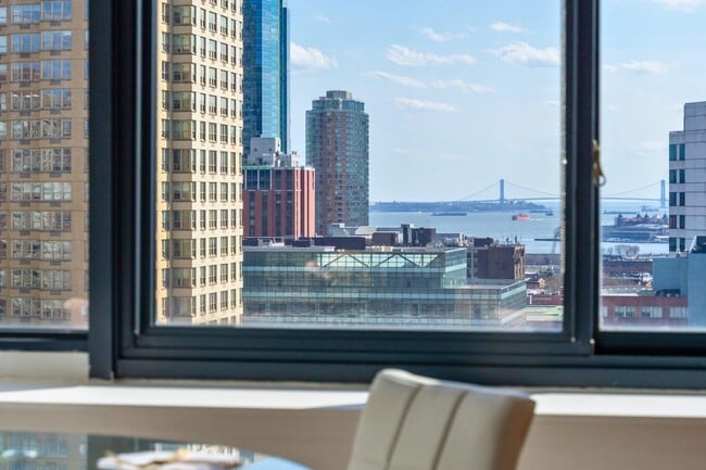 Foto del edificio - 389 Washington St