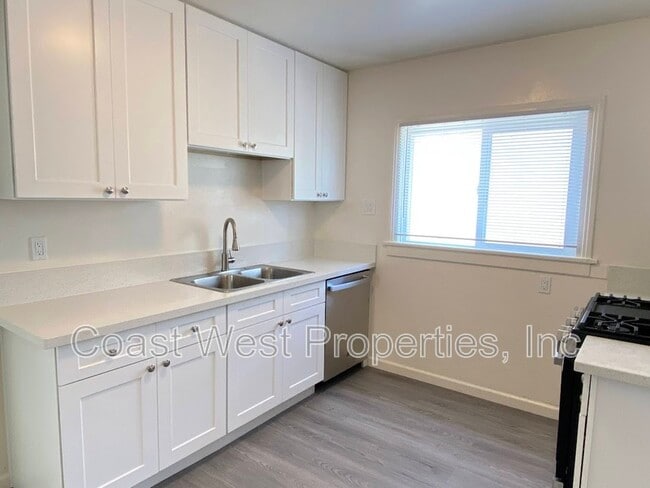 Foto del edificio - 4469 Maryland St