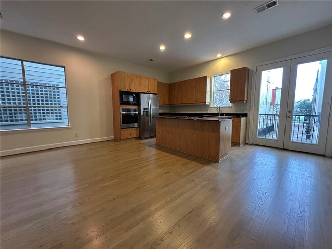 Foto del edificio - 2713 Crawford St