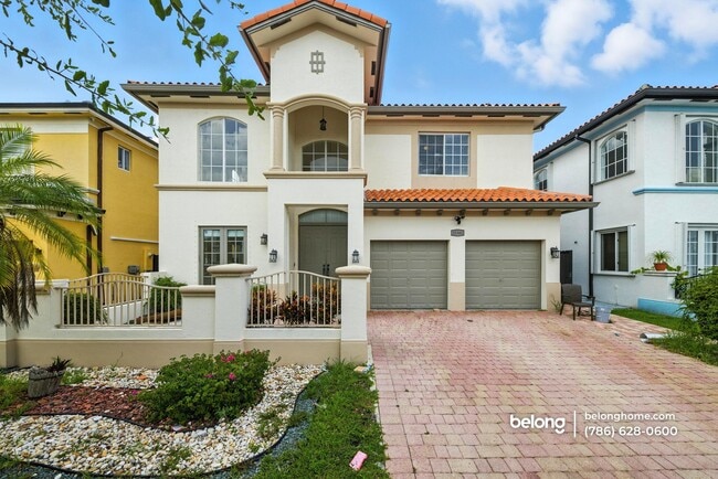 Building Photo - 15386 SW 21 Ln
