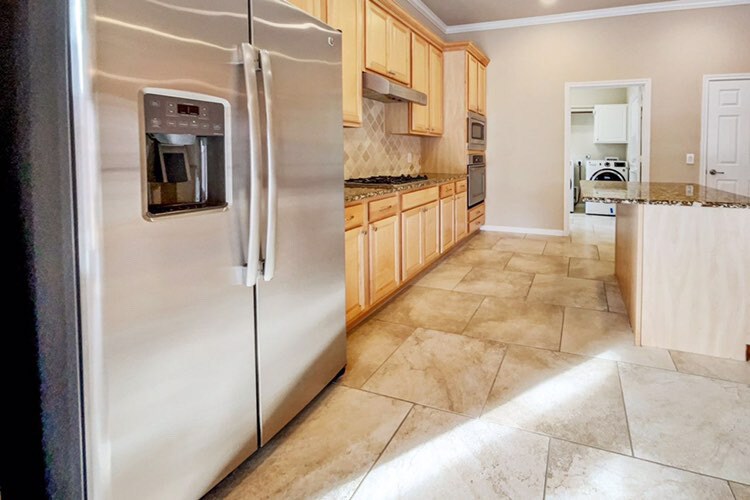 Foto principal - 10219 Broken Trace Ct
