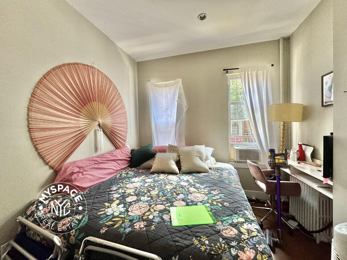 57 Herbert St Unit 1L, Brooklyn, NY 11222 Room for Rent in Brooklyn