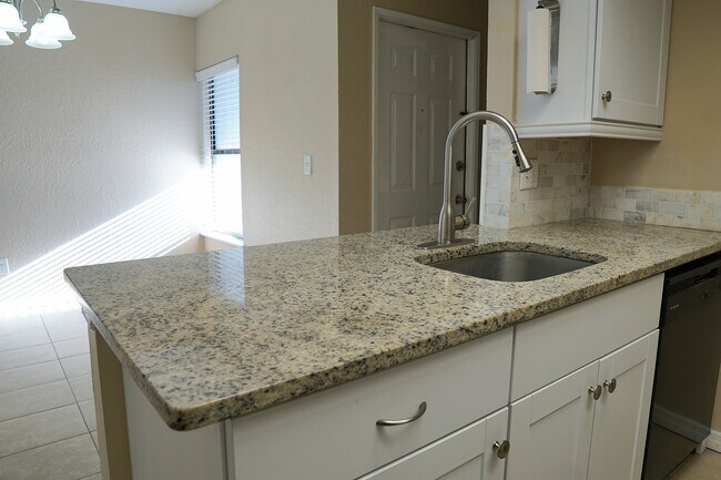 Foto del edificio - 1111 Mayport Landing Cir