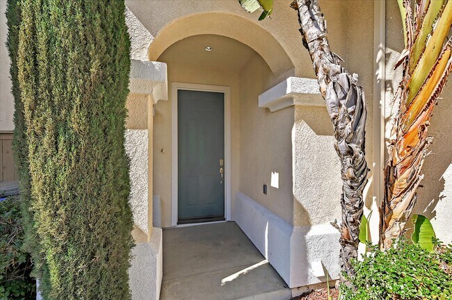Building Photo - 152 Elise Way