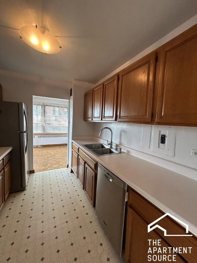 Photo - 4180 North Marine Drive #505 Apartment
