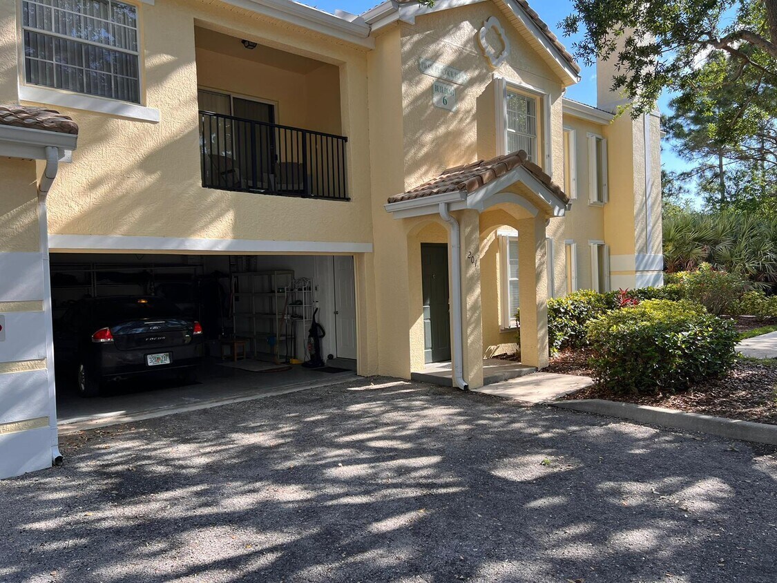 110 SW Peacock Blvd Unit 6201, Port Saint Lucie, FL 34986 Condo for