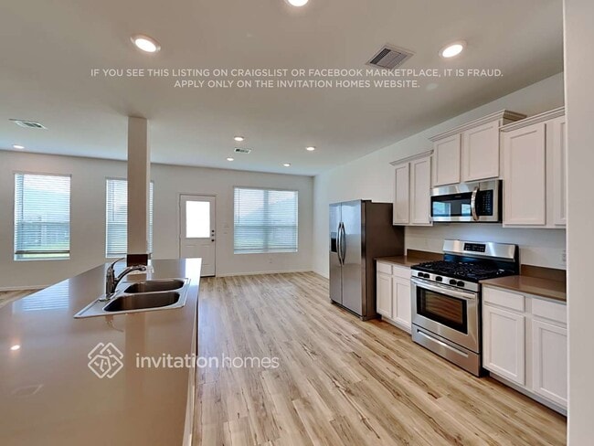 Building Photo - 24127 Laurel Farms Dr