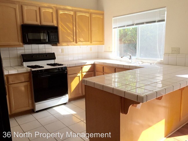 Building Photo - 3 br, 2.5 bath House - 18198 Stonegate Ct.