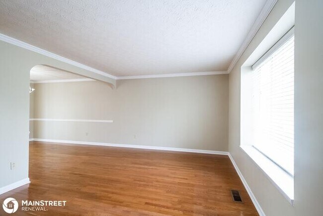 Foto del edificio - 2627 Sawmill Forest Ave, Dublin, OH 43016
