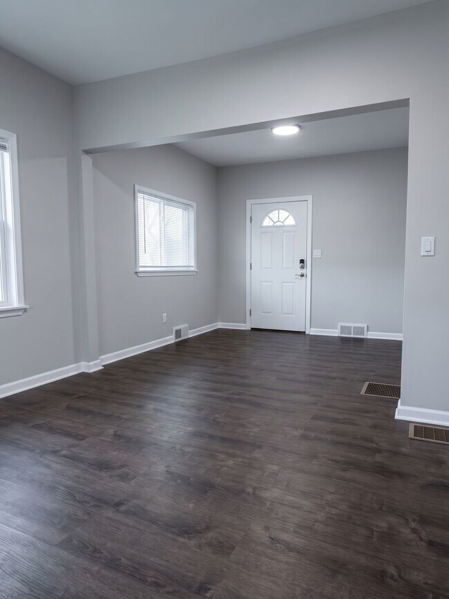 Foto del edificio - 16614 Woodbine St