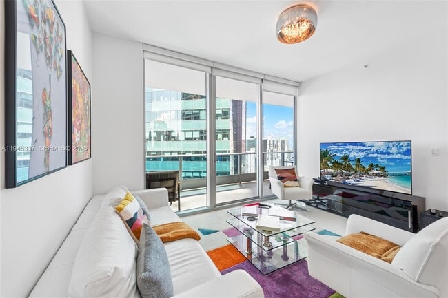 Foto del edificio - 200 Biscayne Blvd Way