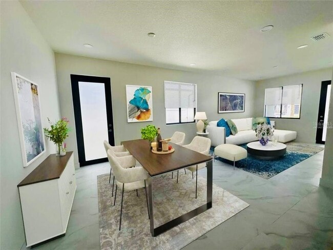 Foto del edificio - 4106 N Thatcher Ave