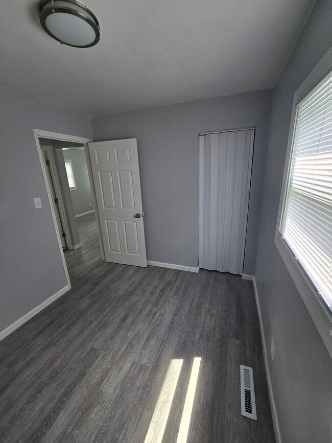 Foto del edificio - 1712 Georgia St