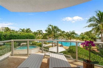 Building Photo - 50 South Pointe Dr