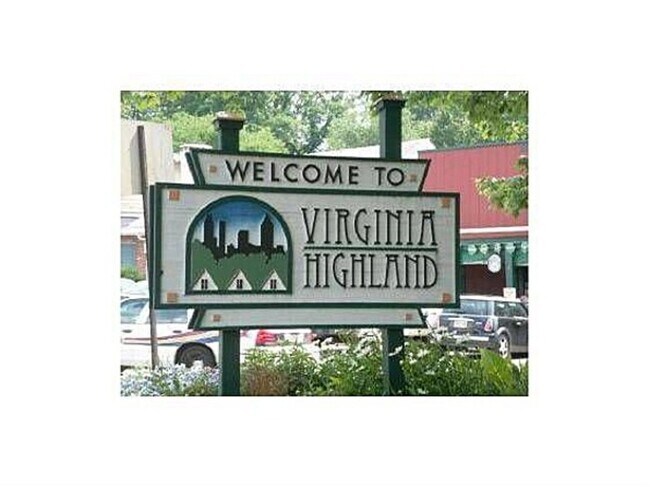 Foto del edificio - 896 Greenwood Ave NE