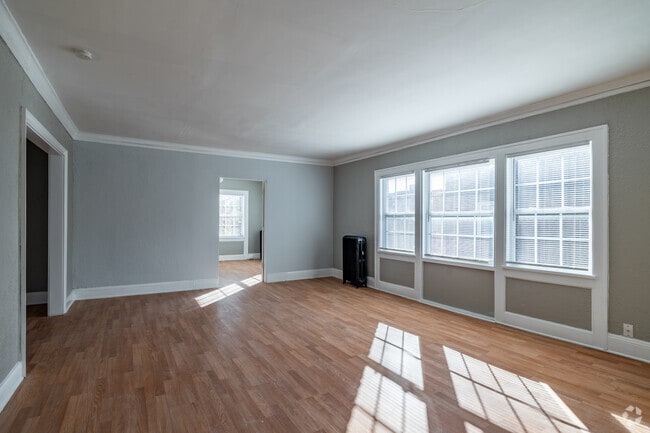 3BD, 2BA - 1,250 - Living Room - The Stratford