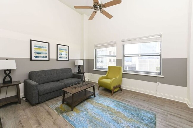 Interior Photo - Penn Street Tower Apartments