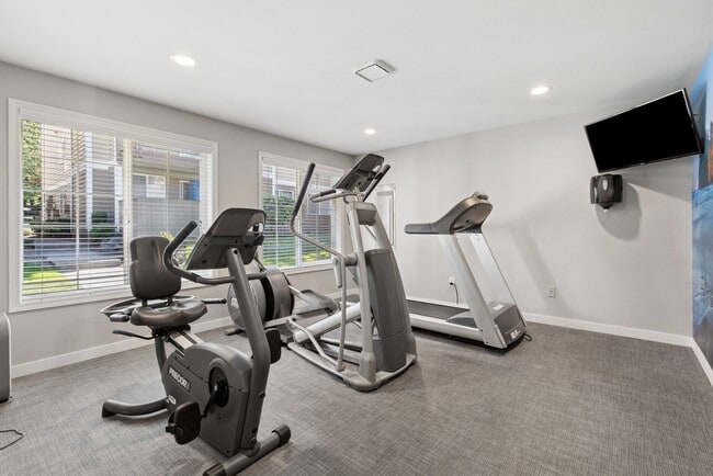 Building Photo - Mirabella