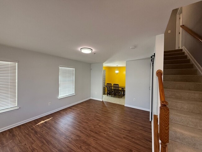 Building Photo - Spacious 2-Level Condominium