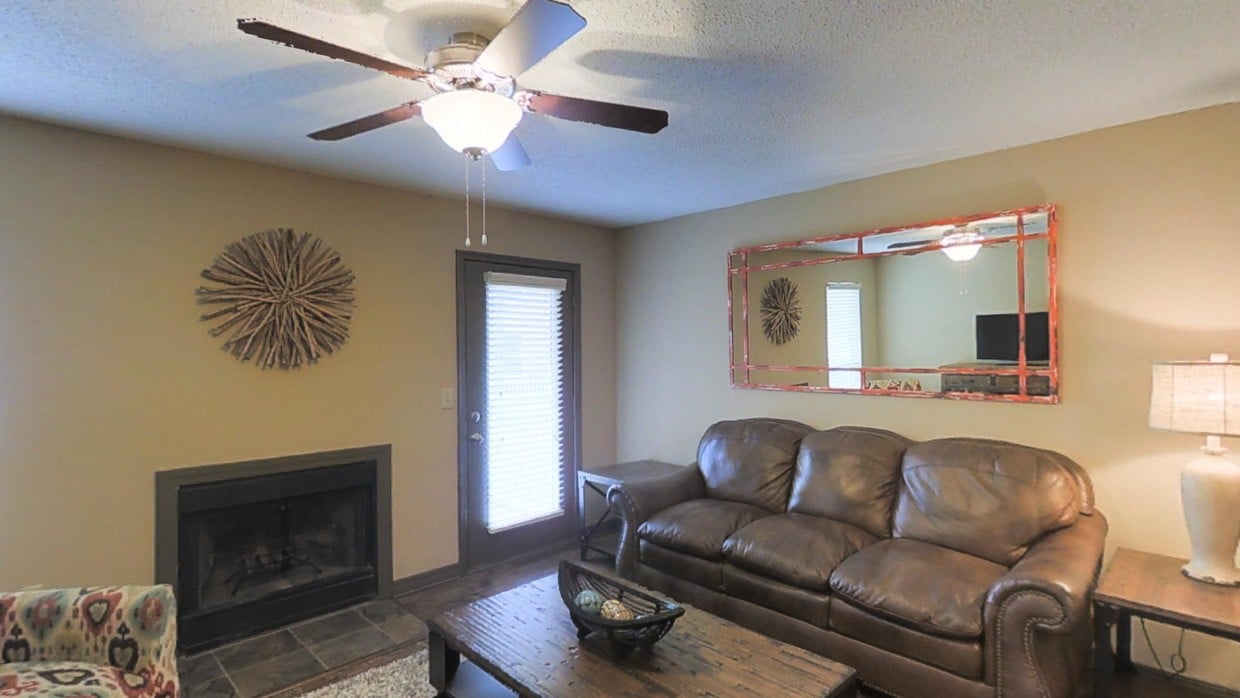 Photo - Lakeshore Pointe Apartment Homes