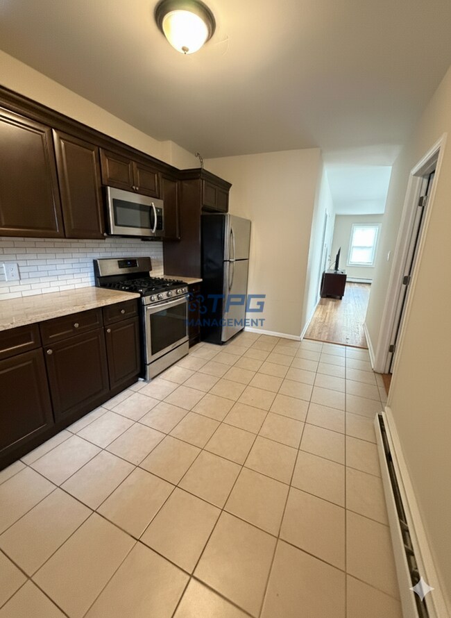 Foto del edificio - 112-114 Walter Street-114-1